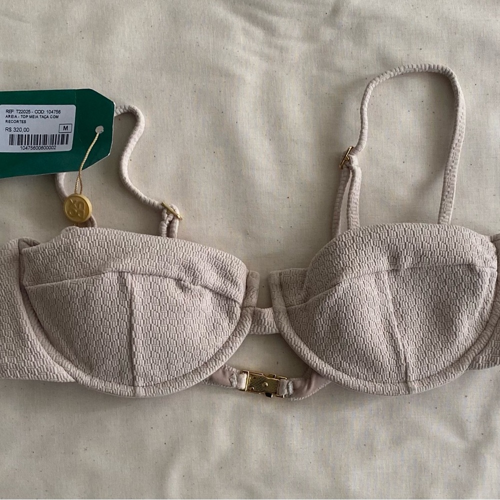 Elegant Beige Textured Bikini Top. Both In Bundle For $ 50. Both In Sz: M.